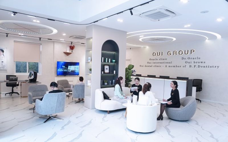 Oracle Beauty Clinic nổi tiếng với các dịch vụ thẩm mỹ hiện đại