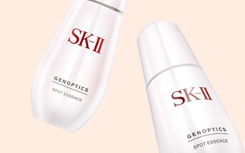 SK-II Genoptics Spot Essence