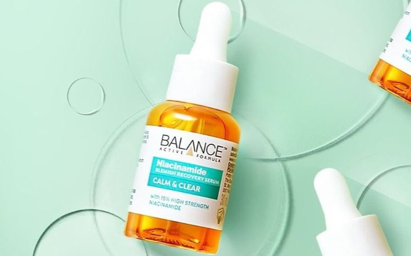 Serum Balance Active Formula Niacinamide 15% Blemish Recovery