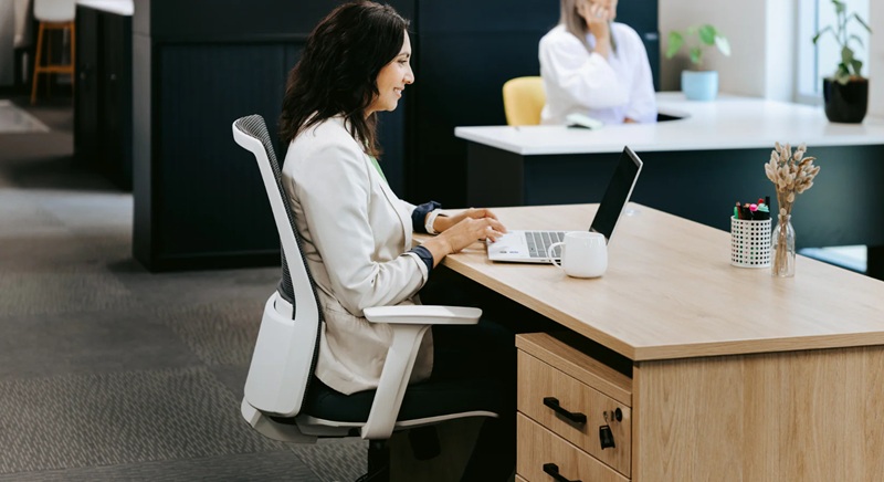 một số kiểu ngồi sai tư thế